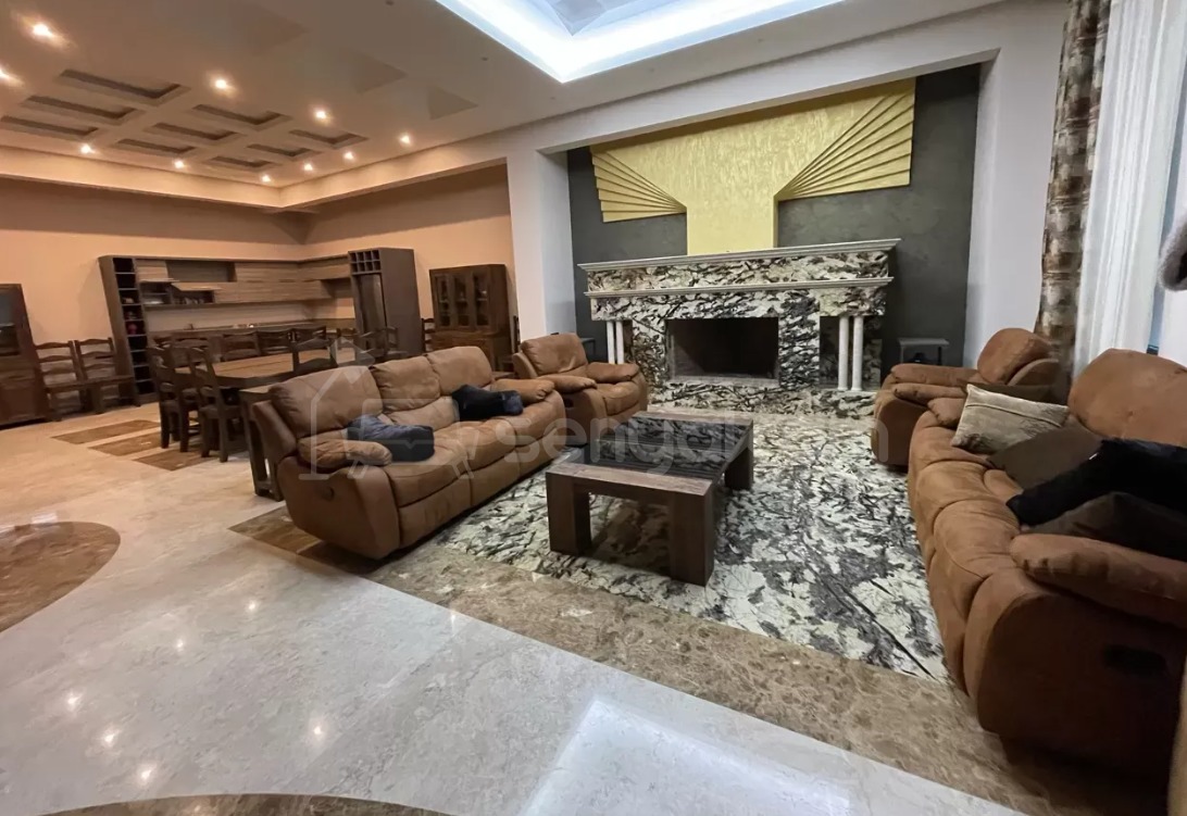 8 Սենյականոց Շքեղ Առանձնատուն, 1250քմ, Լողավազանով, Ավտոտնակով