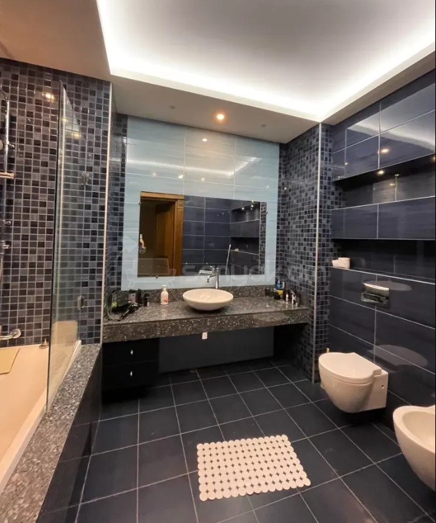 8 Սենյականոց Շքեղ Առանձնատուն, 1250քմ, Լողավազանով, Ավտոտնակով