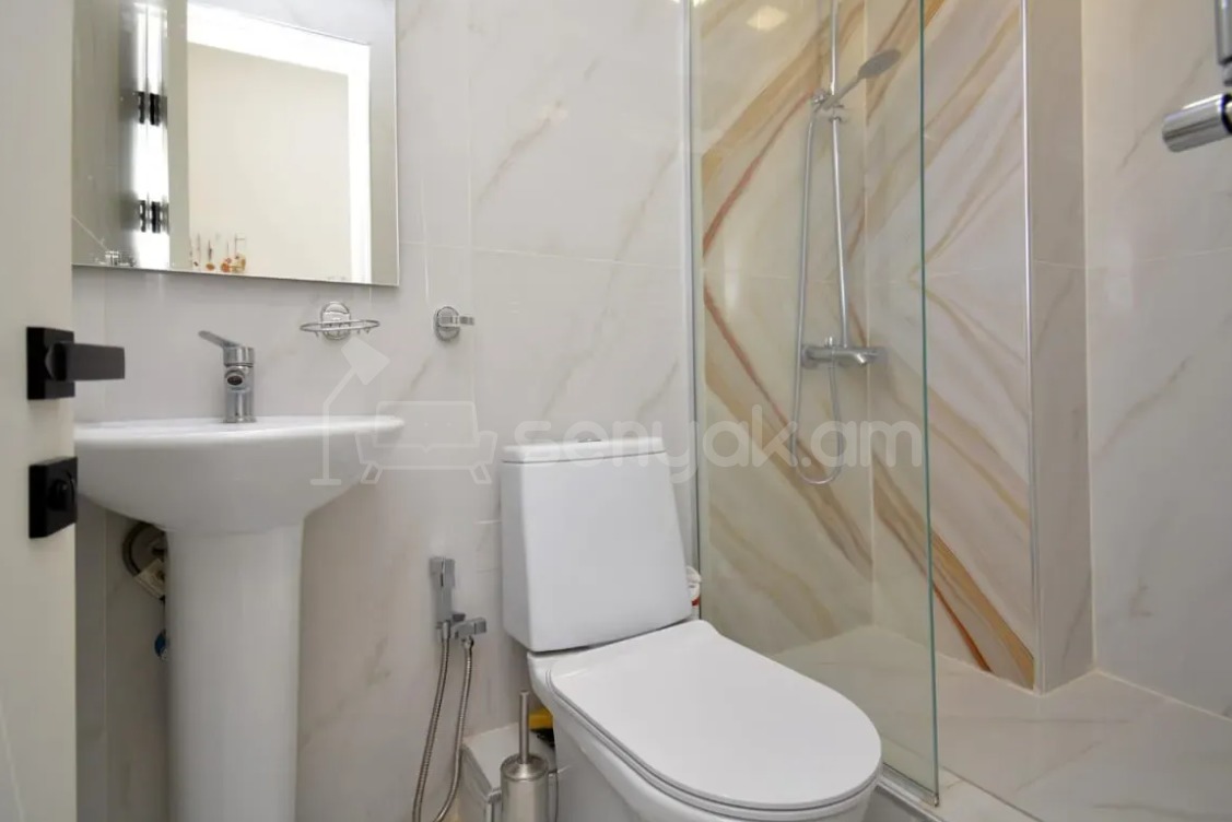 8 Սենյականոց Սեփական Տուն, 302քմ, Դիզայներական Վերանորոգված