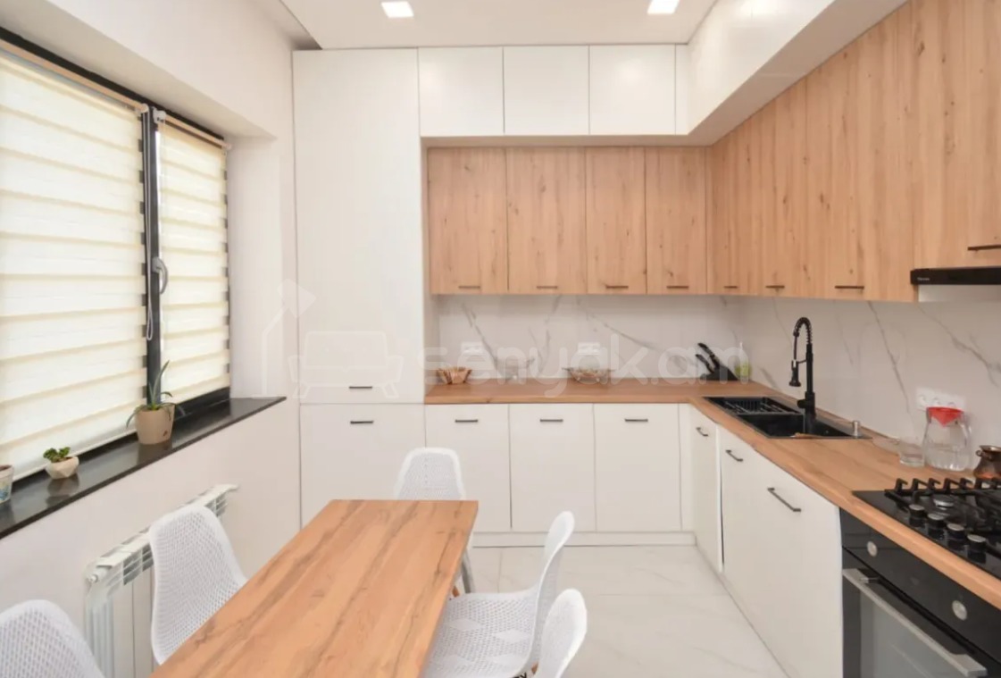 8 Սենյականոց Սեփական Տուն, 302քմ, Դիզայներական Վերանորոգված