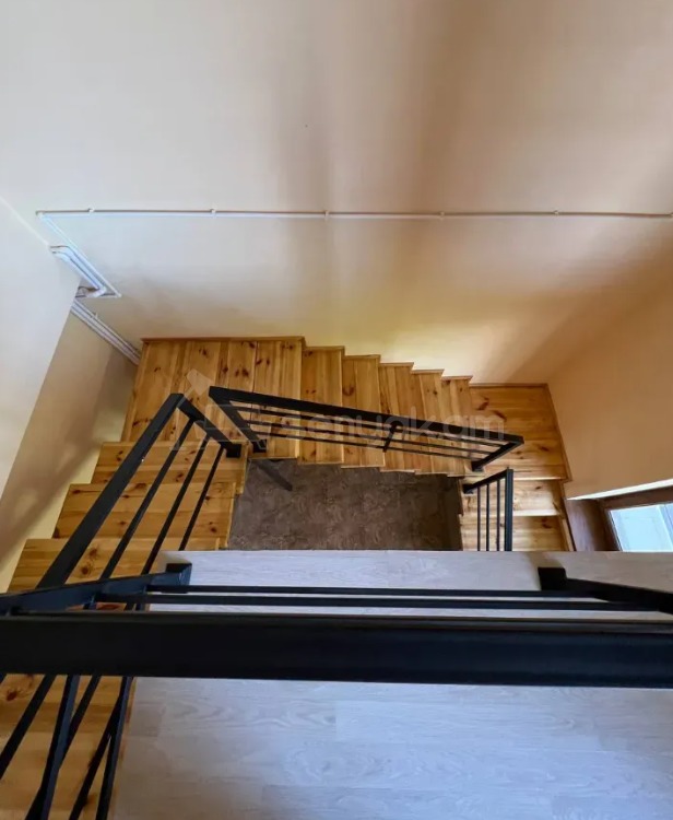 8 Սենյականոց Շքեղ Առանձնատուն, 305քմ