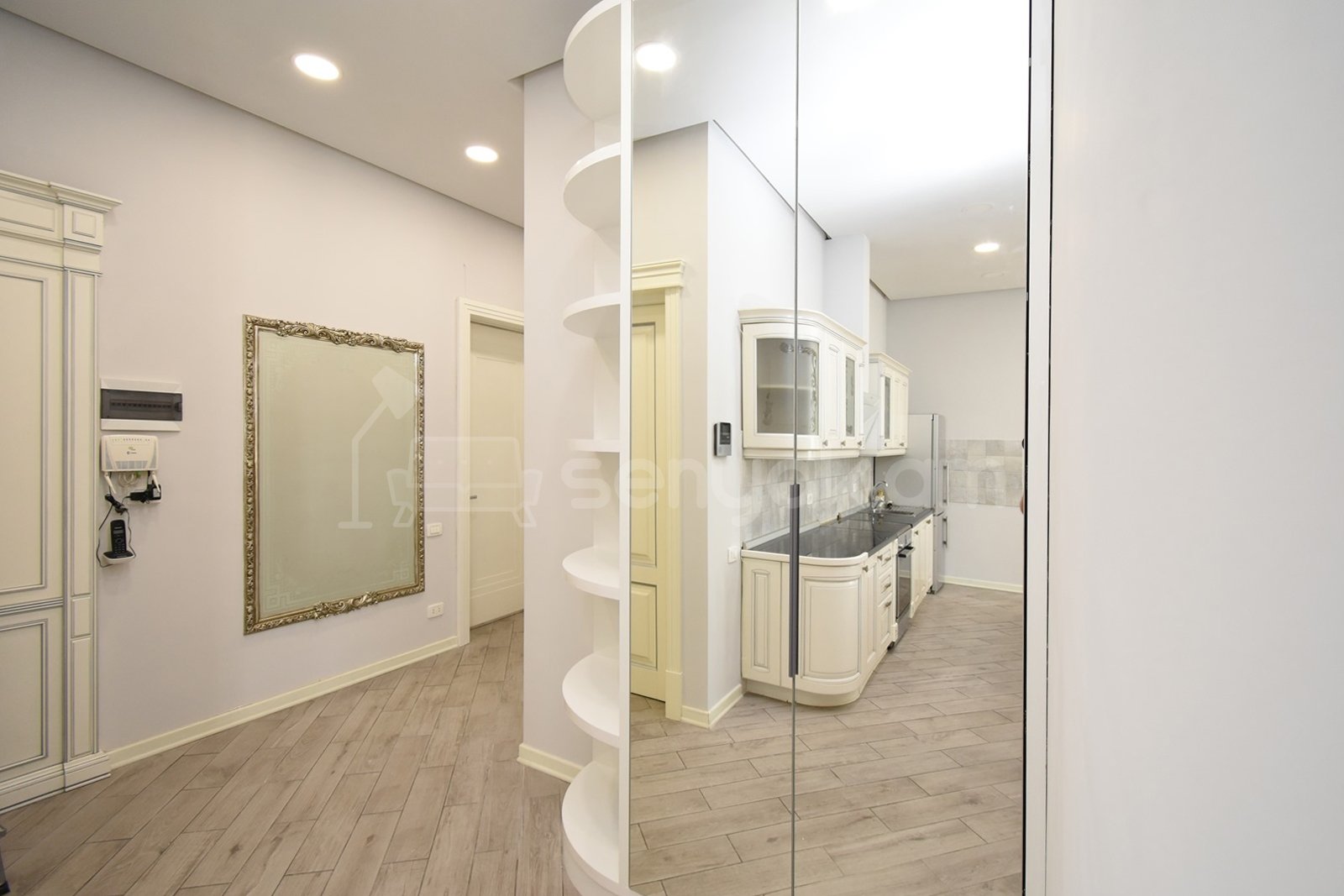 2 Սենյականոց Բնակարան Նորակառույցում, 67քմ, 13/14 հարկ, Դիզայներական Վերանորոգված