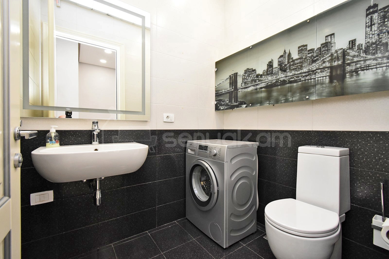 2 Սենյականոց Բնակարան Նորակառույցում, 67քմ, 13/14 հարկ, Դիզայներական Վերանորոգված