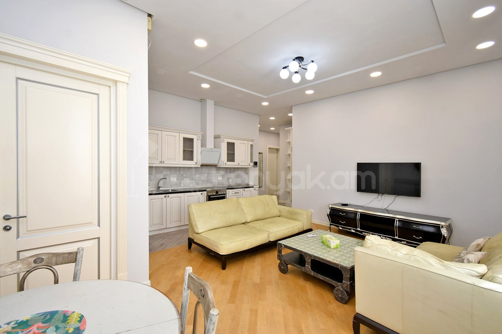 2 Սենյականոց Բնակարան Նորակառույցում, 67քմ, 13/14 հարկ, Դիզայներական Վերանորոգված