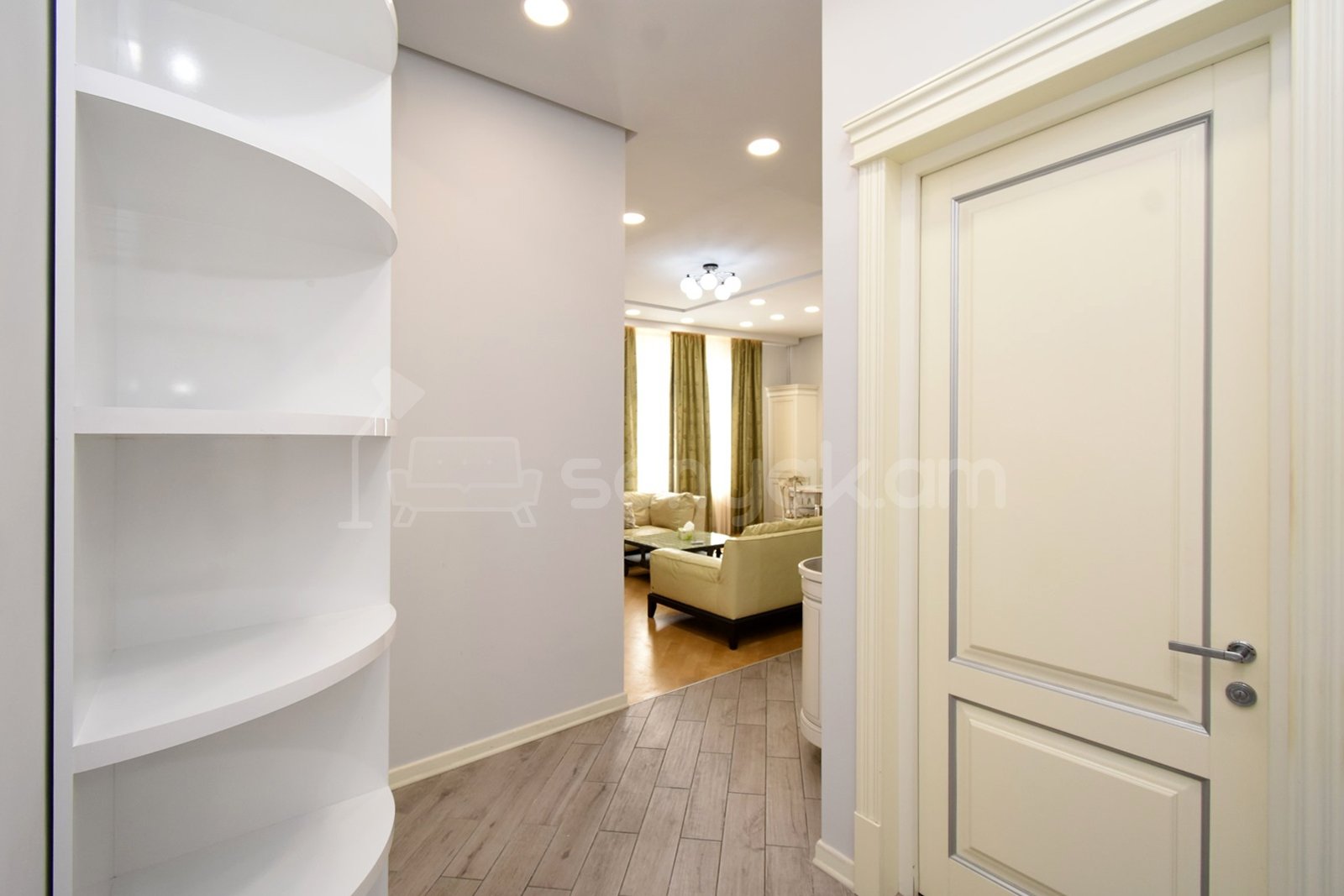 2 Սենյականոց Բնակարան Նորակառույցում, 67քմ, 13/14 հարկ, Դիզայներական Վերանորոգված