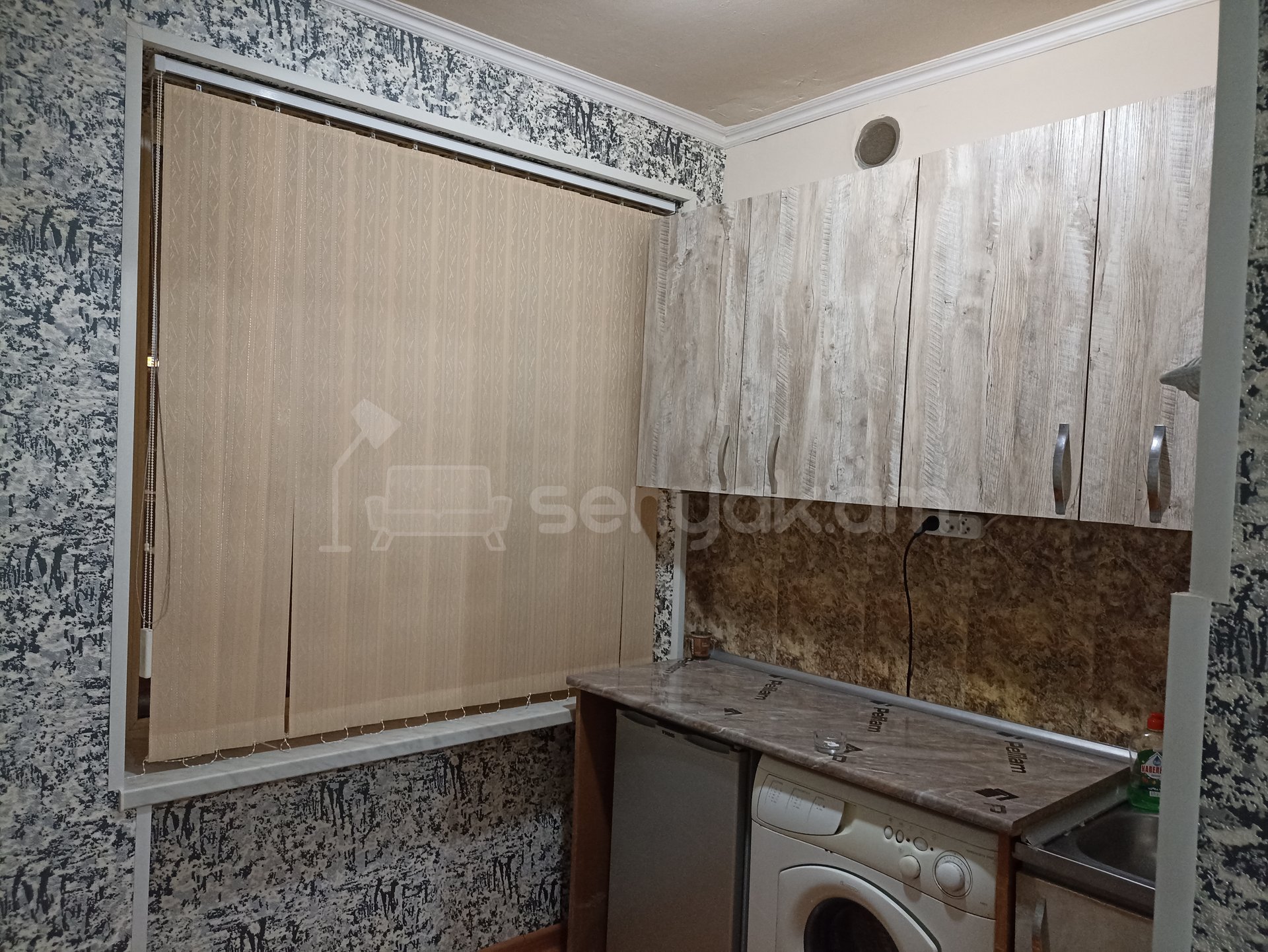 1 Սենյականոց Բնակարան, 28քմ, 2/5 հարկ, Նորմալ Վիճակում