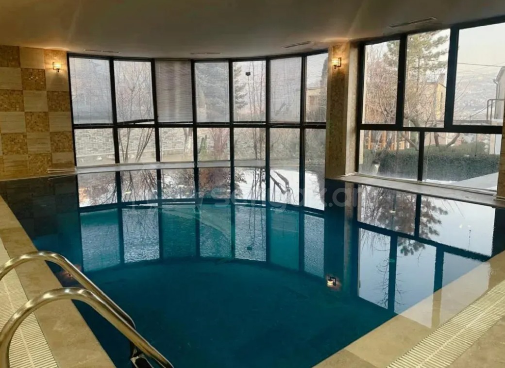 4 Սենյականոց Շքեղ Առանձնատուն, 230քմ, Լողավազանով