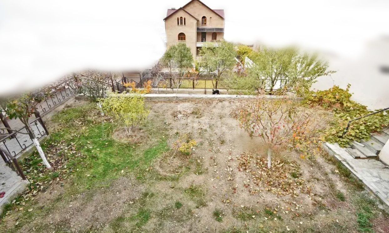 8 Սենյականոց Շքեղ Առանձնատուն, 700քմ, Լողավազանով, Ավտոտնակով