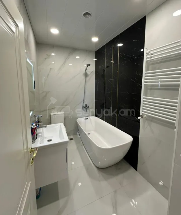 5 Սենյականոց Շքեղ Առանձնատուն, 280քմ