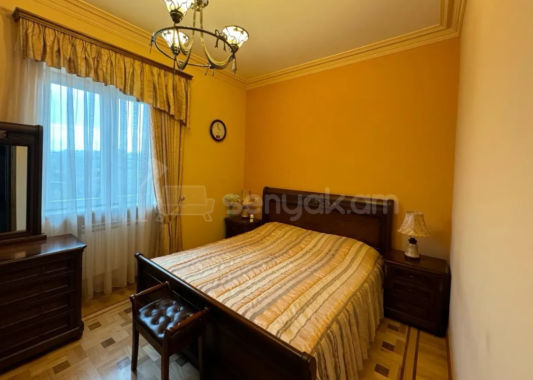 6 Սենյականոց Շքեղ Առանձնատուն, 360քմ