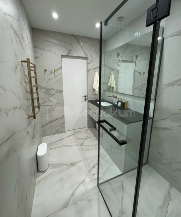 6 Սենյականոց Շքեղ Առանձնատուն, 360քմ