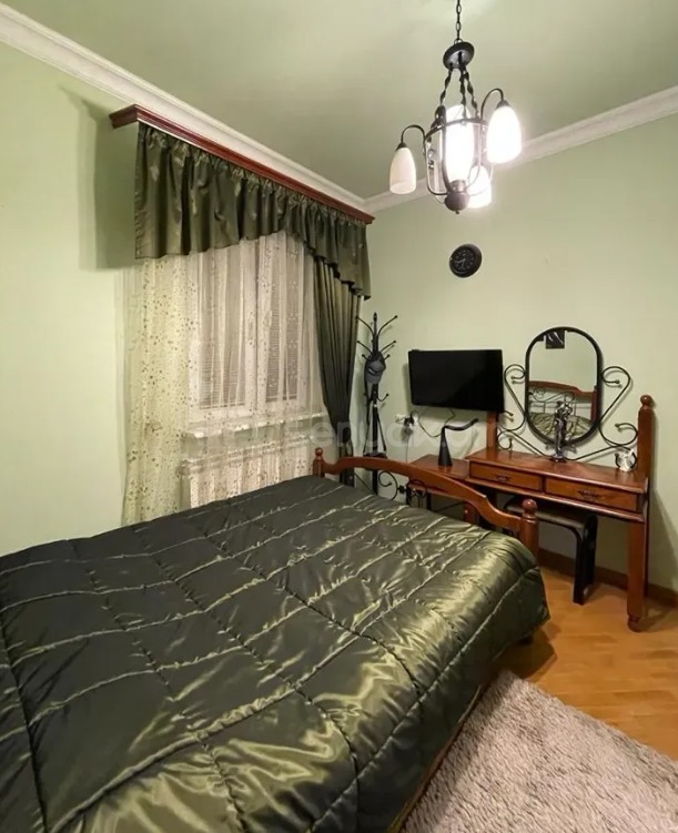 6 Սենյականոց Շքեղ Առանձնատուն, 360քմ