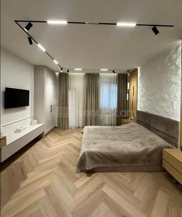 6 Սենյականոց Շքեղ Առանձնատուն, 360քմ