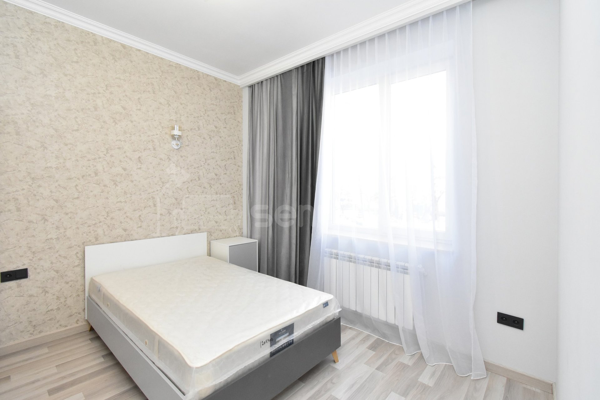 4 Սենյականոց Բնակարան, 78քմ, 1/6 հարկ, Կապիտալ Վերանորոգված