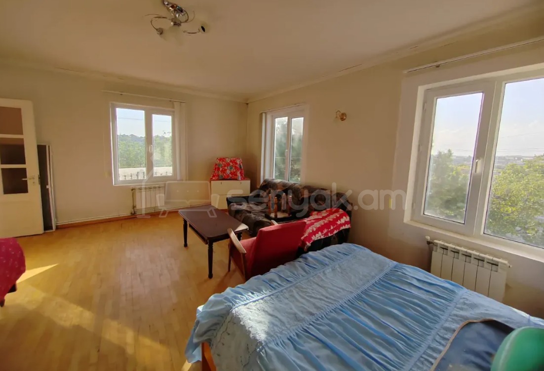 5 Սենյականոց Շքեղ Առանձնատուն, 300քմ