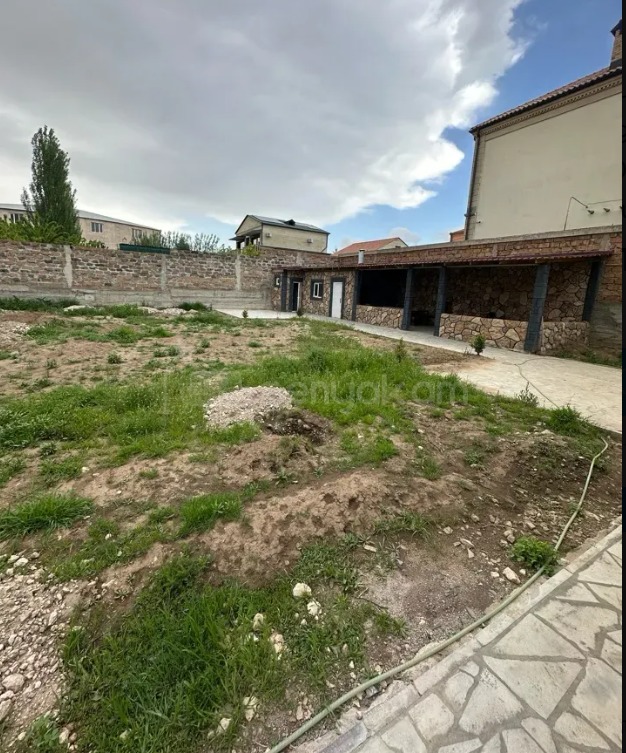 3 Սենյականոց Շքեղ Առանձնատուն, 300քմ