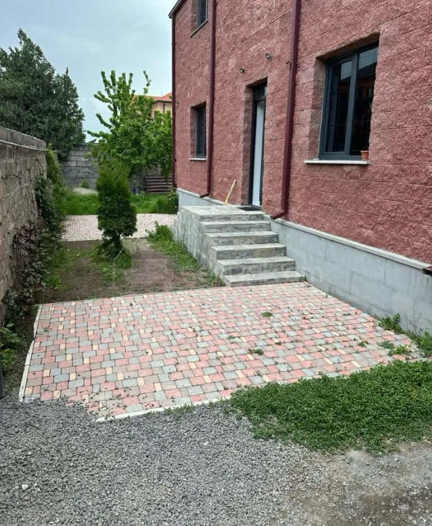 3 Սենյականոց Շքեղ Առանձնատուն, 300քմ
