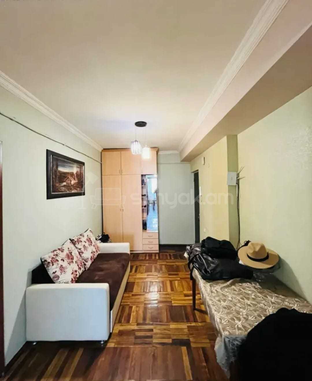 3 Սենյականոց Բնակարան, 92քմ, 14/14 հարկ, Նորմալ Վիճակում