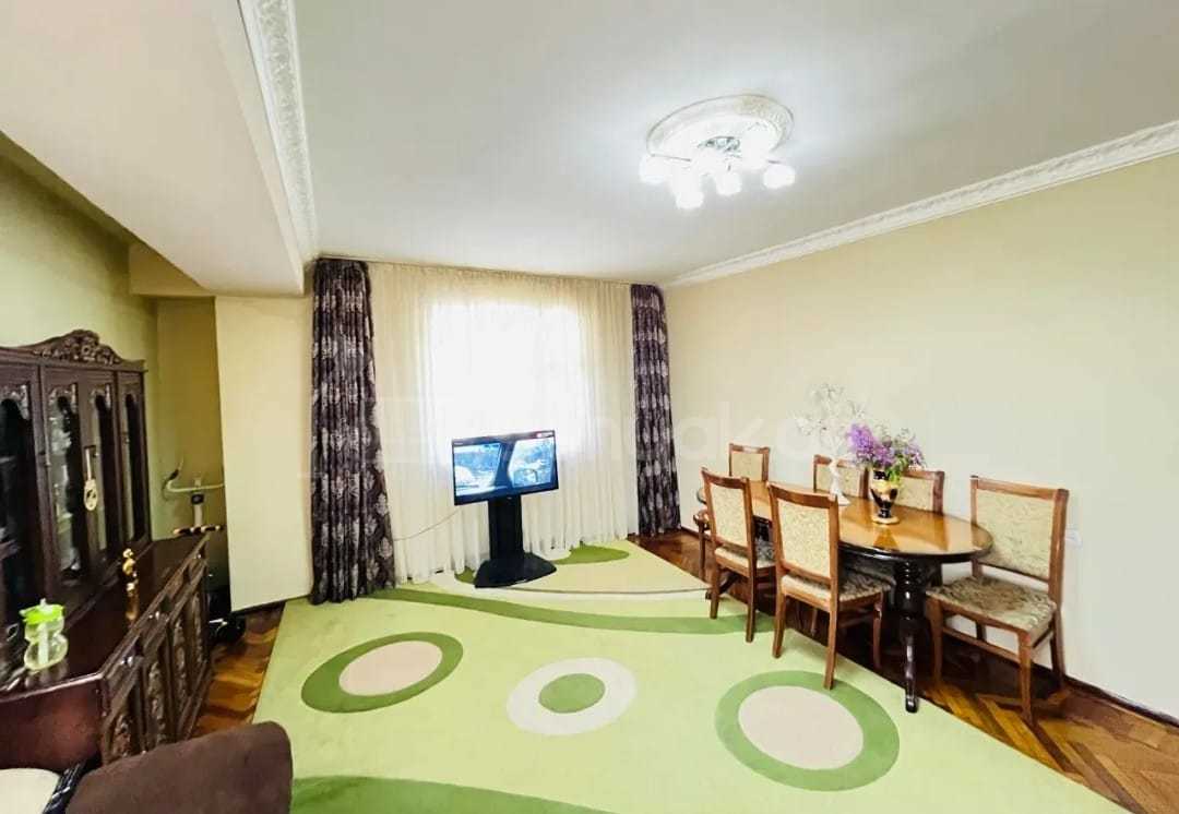 3 Սենյականոց Բնակարան, 92քմ, 14/14 հարկ, Նորմալ Վիճակում