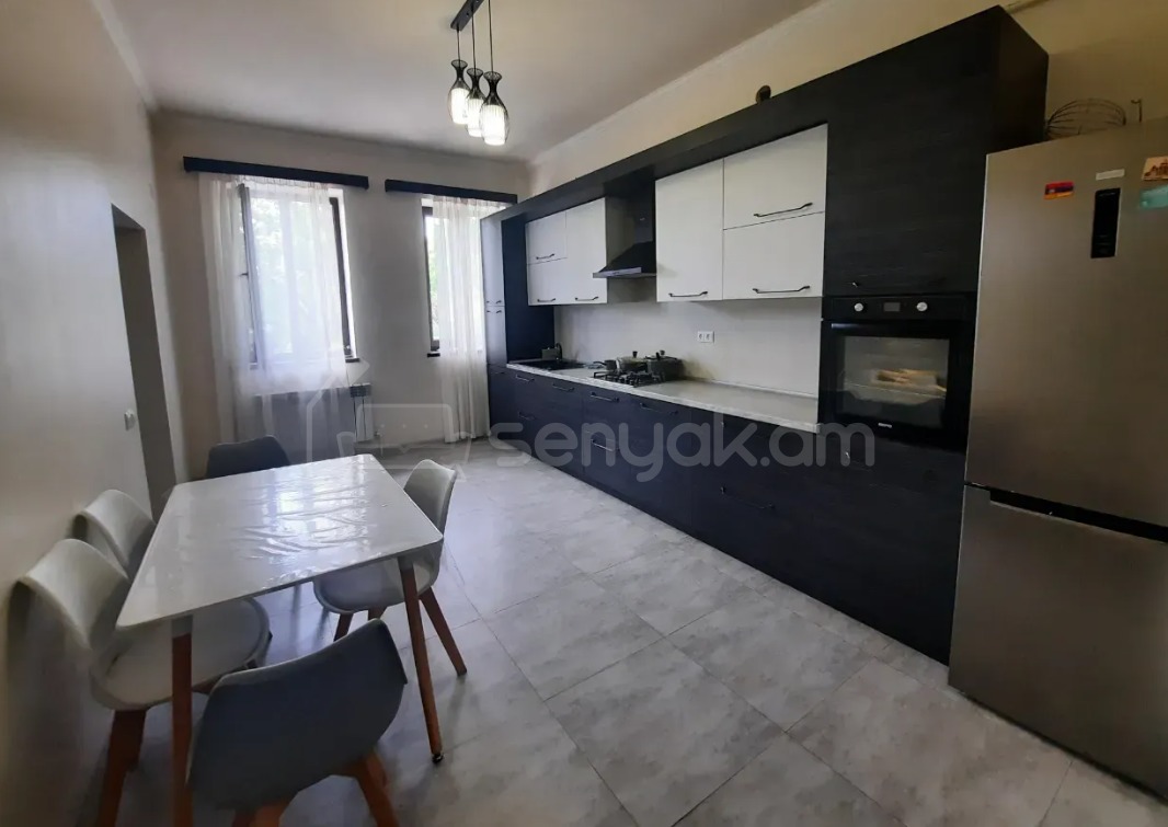 5 Սենյականոց Շքեղ Առանձնատուն, 200քմ