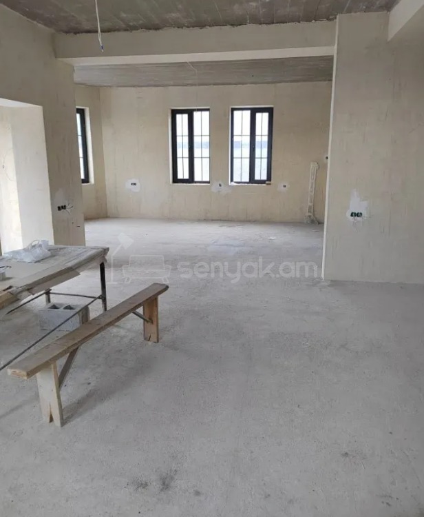 5 Սենյականոց Շքեղ Առանձնատուն, 196քմ