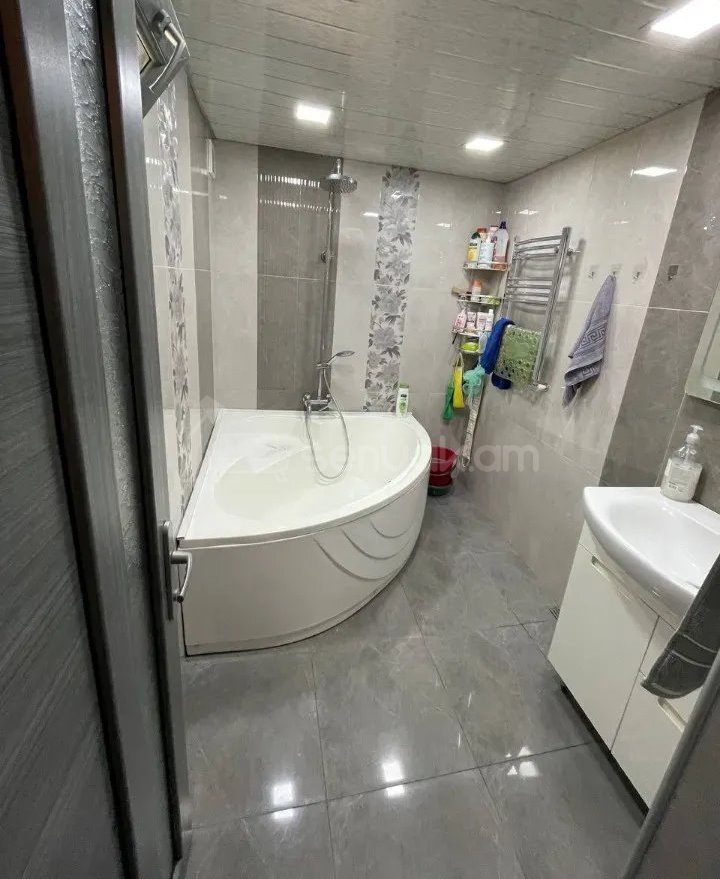 4 Սենյականոց Սեփական Տուն, 120քմ, Կապիտալ Վերանորոգված, Ավտոտնակով