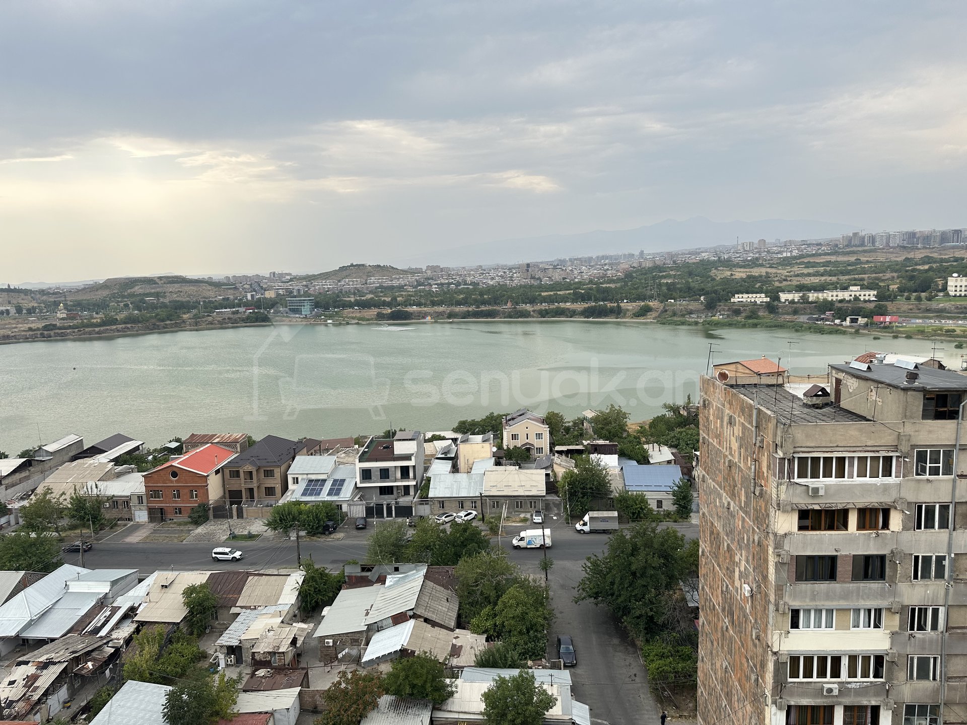 1 Սենյականոց Բնակարան, 54քմ, 14/14 հարկ, Կոսմետիկ Վերանորոգված