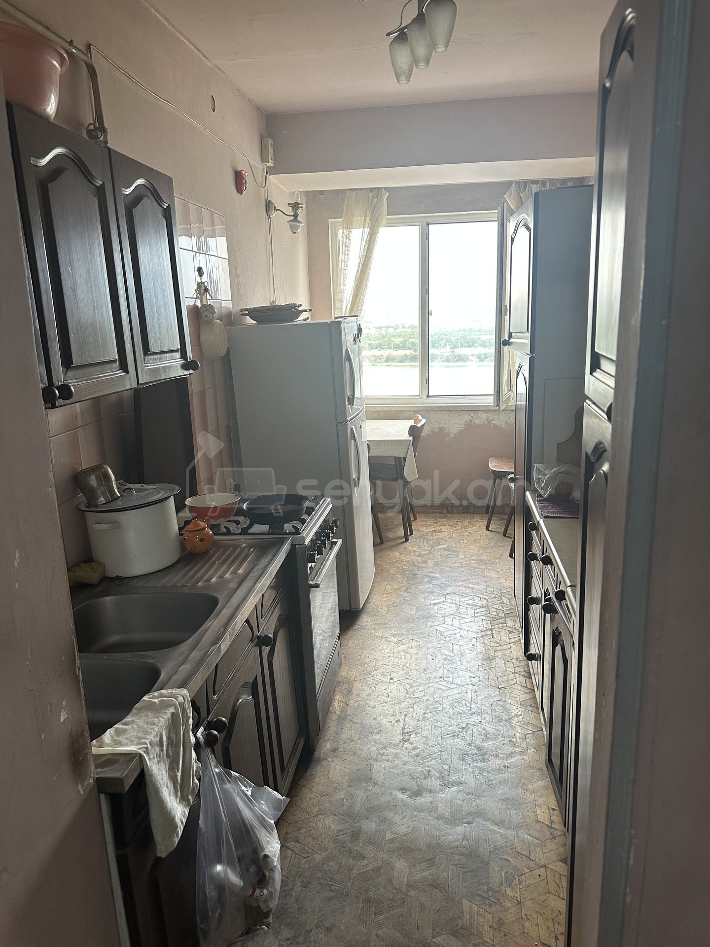 1 Սենյականոց Բնակարան, 54քմ, 14/14 հարկ, Կոսմետիկ Վերանորոգված