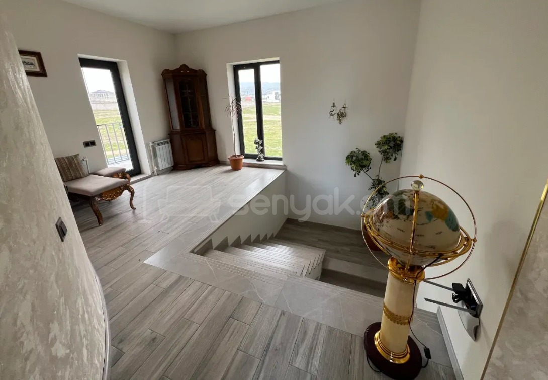 5 Սենյականոց Շքեղ Առանձնատուն, 160քմ