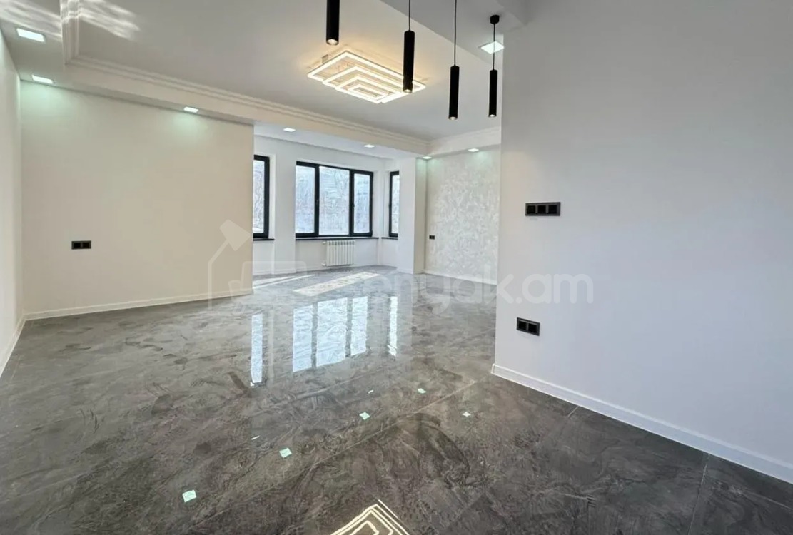 5 Սենյականոց Շքեղ Առանձնատուն, 223քմ