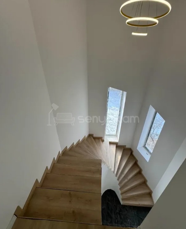 5 Սենյականոց Շքեղ Առանձնատուն, 223քմ