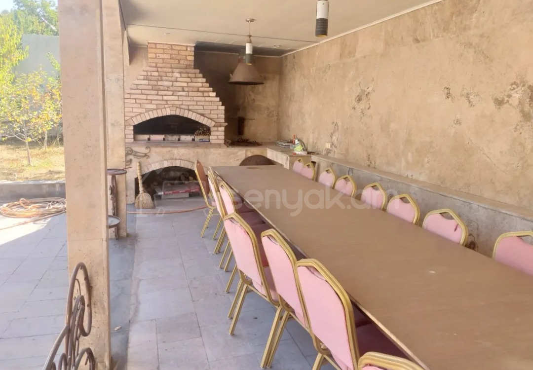 4 Սենյականոց Շքեղ Առանձնատուն, 200քմ