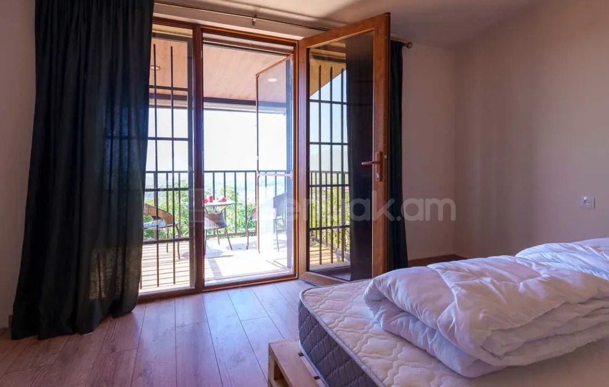 5 Սենյականոց Շքեղ Առանձնատուն, 250քմ