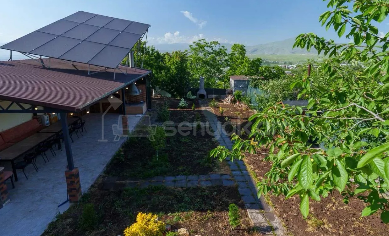 5 Սենյականոց Շքեղ Առանձնատուն, 250քմ