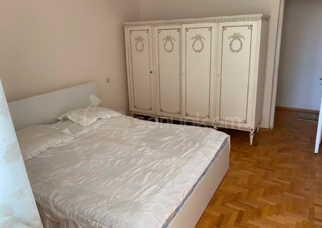 8 Սենյականոց Շքեղ Առանձնատուն, 445քմ