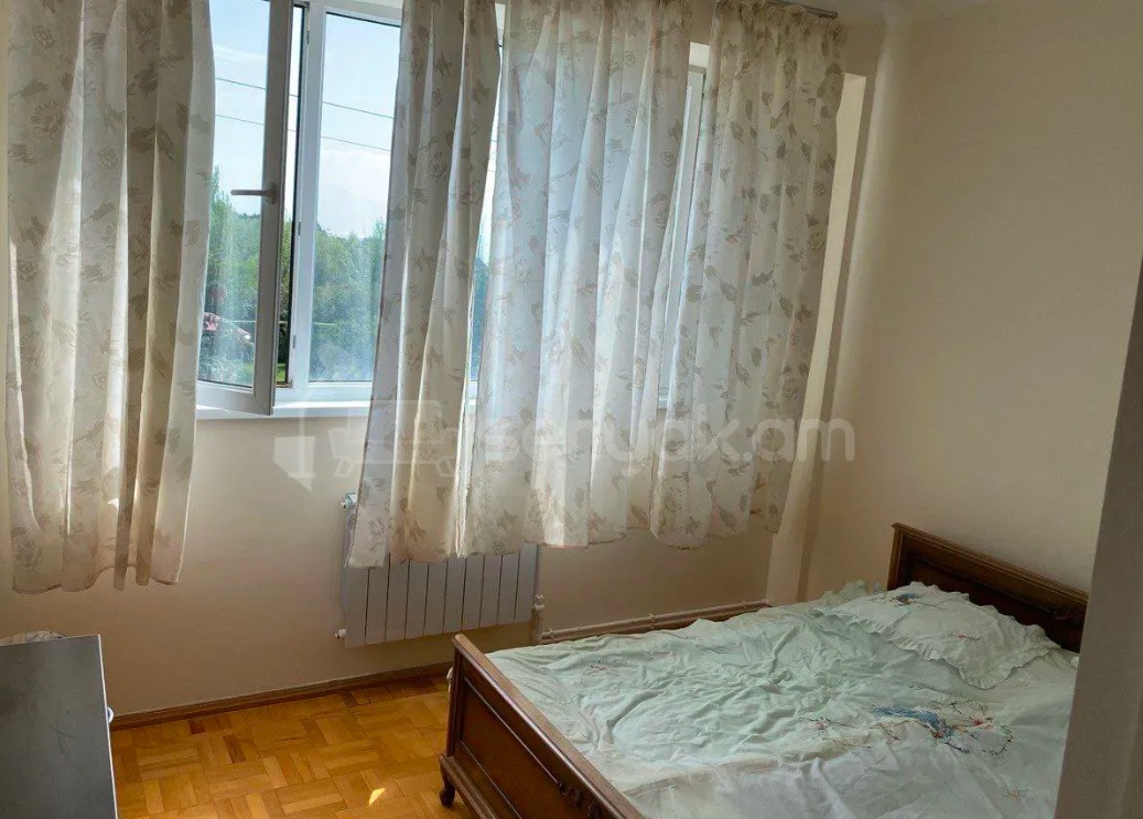 8 Սենյականոց Շքեղ Առանձնատուն, 445քմ