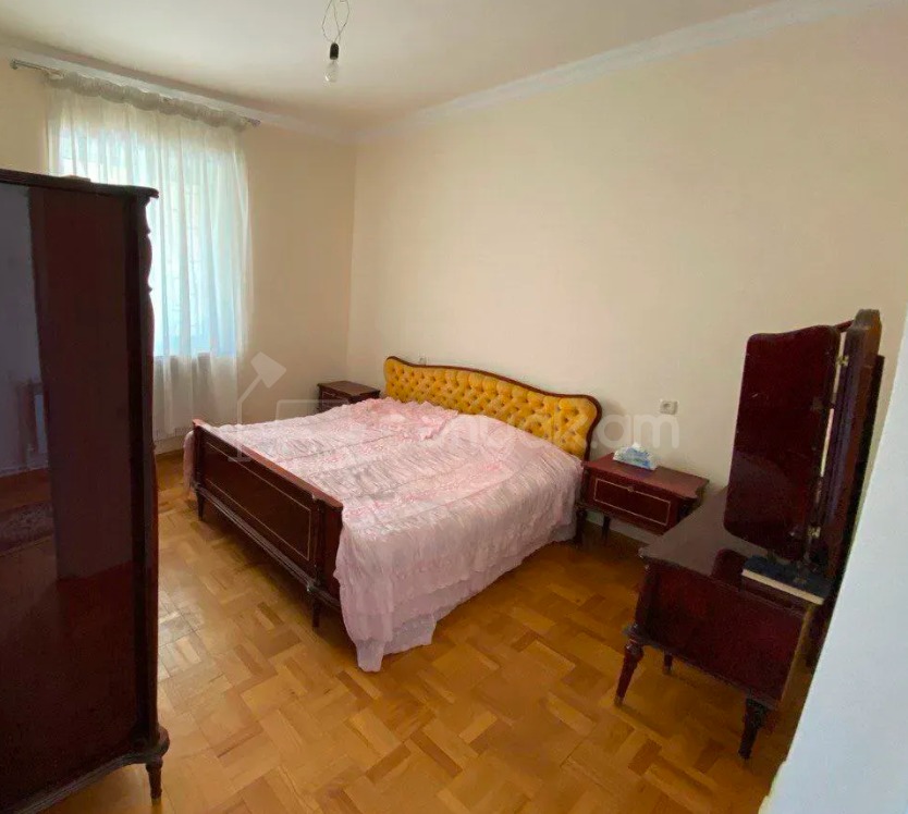 8 Սենյականոց Շքեղ Առանձնատուն, 445քմ