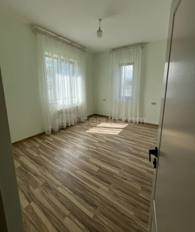 3 Սենյականոց Շքեղ Առանձնատուն, 225քմ