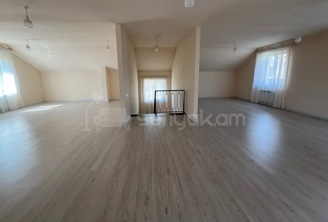 3 Սենյականոց Շքեղ Առանձնատուն, 225քմ