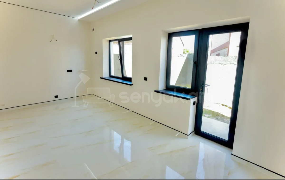 4 Սենյականոց Շքեղ Առանձնատուն, 116քմ