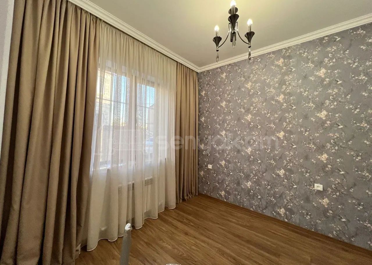 5 Սենյականոց Սեփական Տուն, 140քմ, Կապիտալ Վերանորոգված