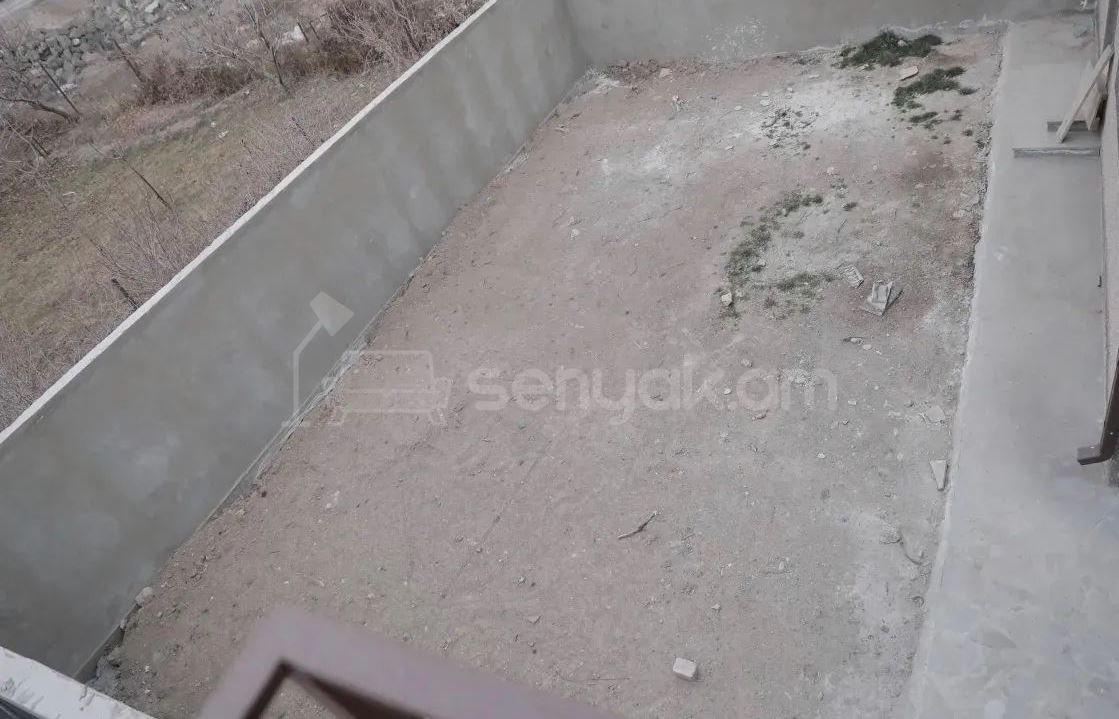 5 Սենյականոց Սեփական Տուն, 140քմ, Կապիտալ Վերանորոգված