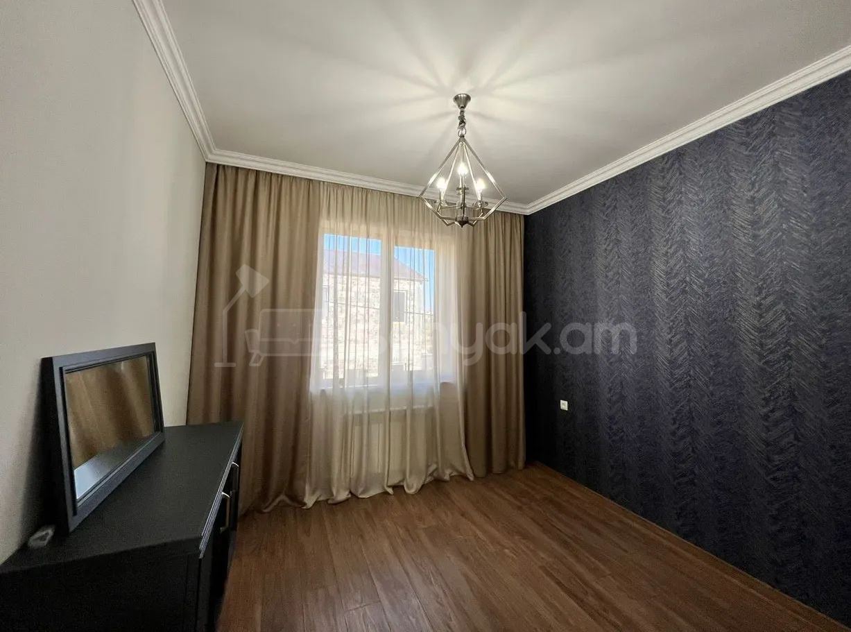 5 Սենյականոց Սեփական Տուն, 140քմ, Կապիտալ Վերանորոգված