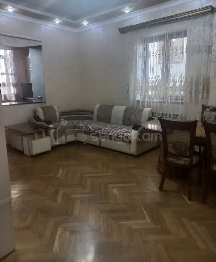 3 Սենյականոց Բնակարան, 78քմ, 3/9 հարկ, Կապիտալ Վերանորոգված, Կահավորված, Արևկող