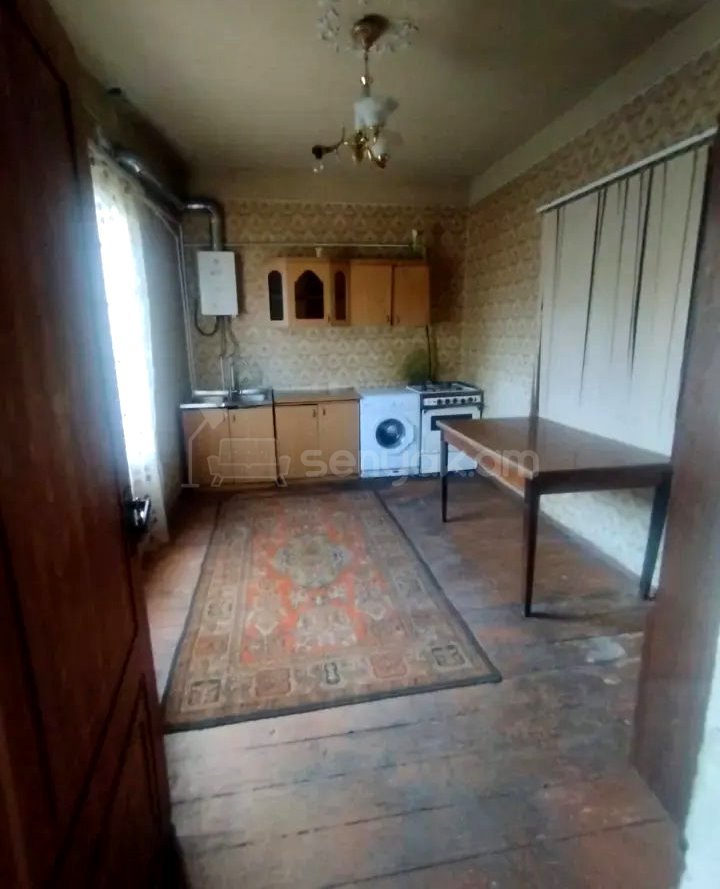 4 Սենյականոց Սեփական Տուն, 179քմ, Նորմալ Վիճակում, Ավտոտնակով