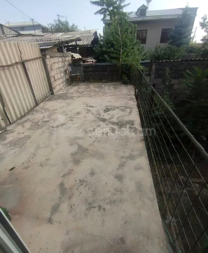 4 Սենյականոց Սեփական Տուն, 179քմ, Նորմալ Վիճակում, Ավտոտնակով