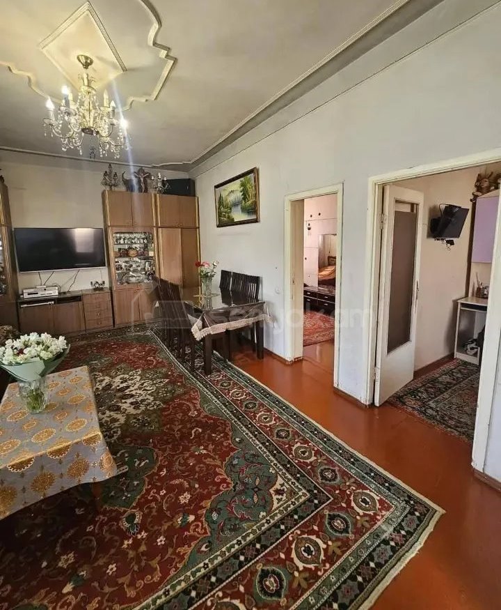 6 Սենյականոց Սեփական Տուն, 170քմ, Կոսմետիկ Վերանորոգված, Ավտոտնակով