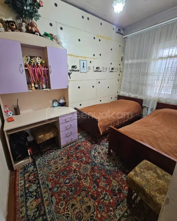 6 Սենյականոց Սեփական Տուն, 170քմ, Կոսմետիկ Վերանորոգված, Ավտոտնակով