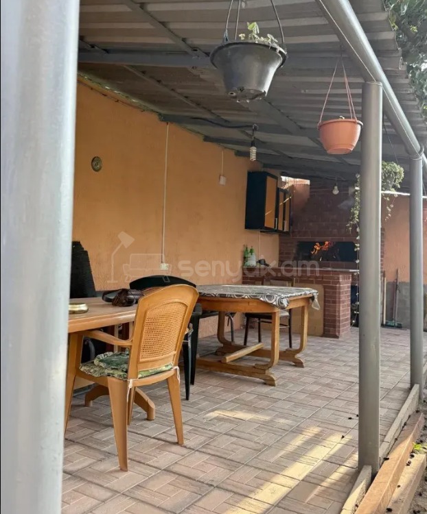 4 Սենյականոց Սեփական Տուն, 115քմ, Կոսմետիկ Վերանորոգված