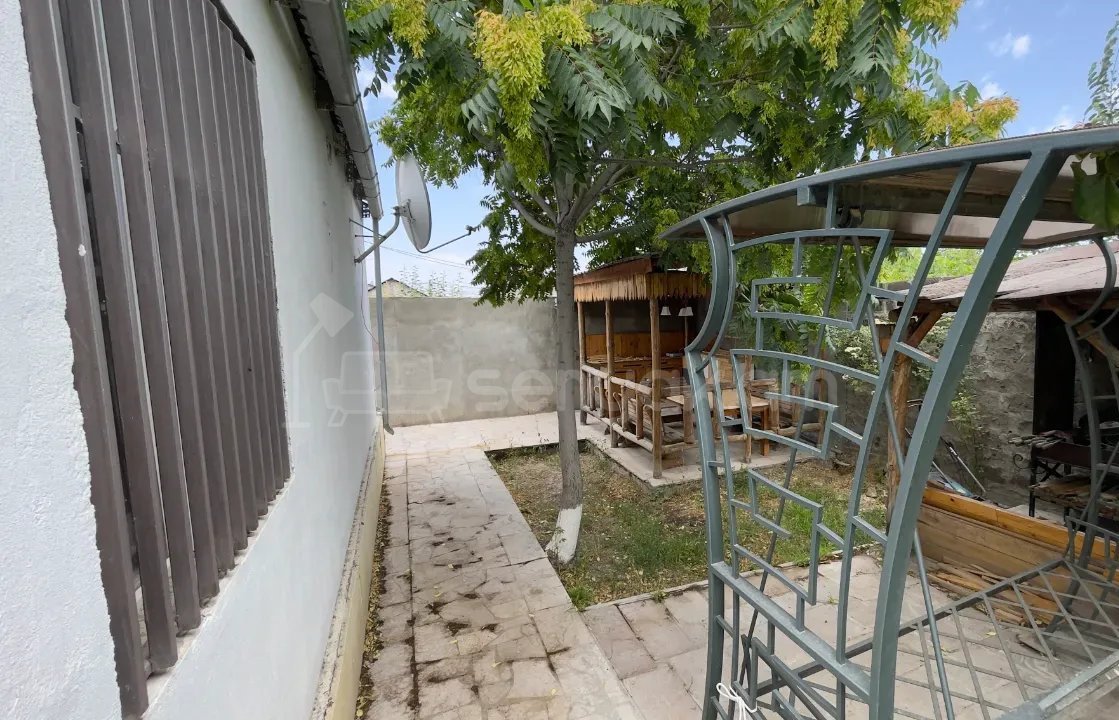 3 Սենյականոց Սեփական Տուն, 80քմ, Կապիտալ Վերանորոգված, Ավտոտնակով